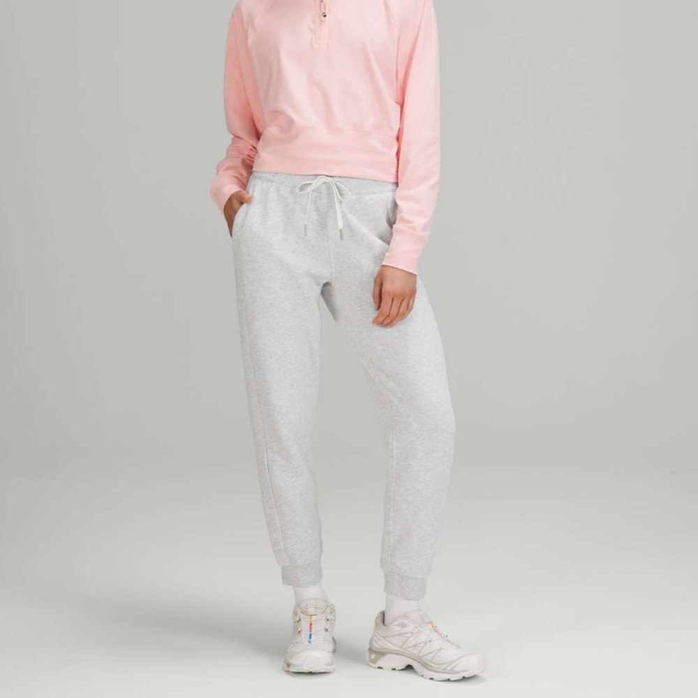 Lululemon Scuba High-rise Jogger 7/8 Length - Heathered Core Grey